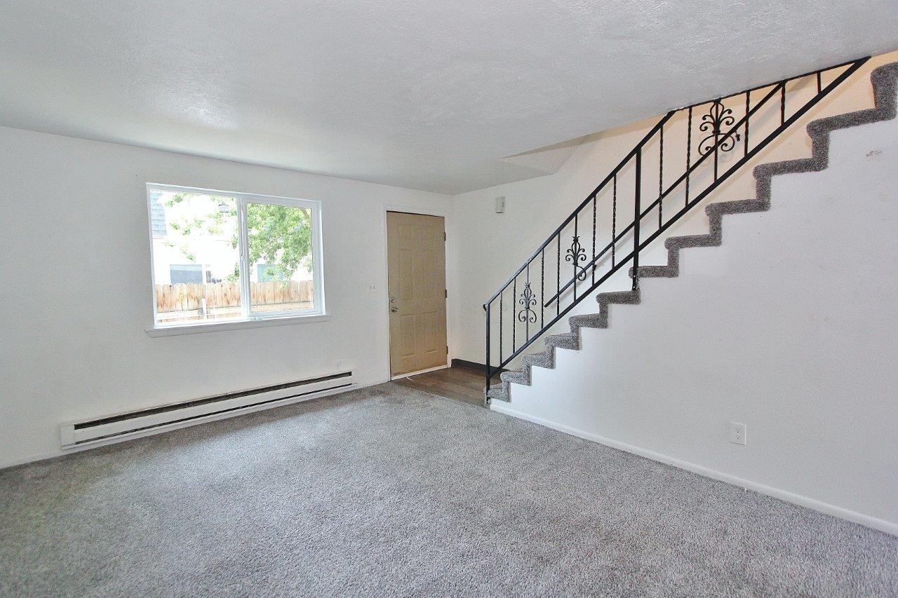 804 Nw 7th St - Photo 2 of 23