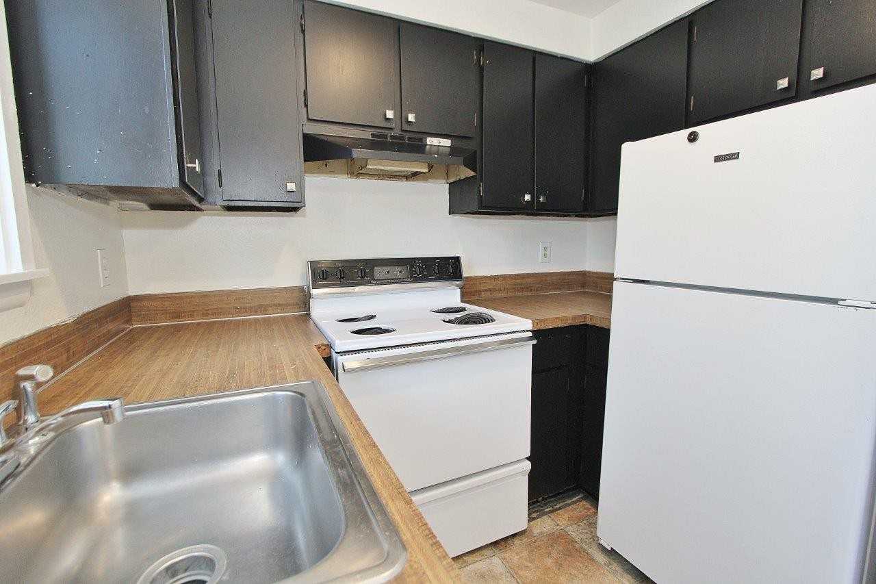 804 Nw 7th St - Photo 7 of 23