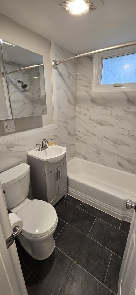 895 Warrenville Rd #2 - Photo 2 of 18