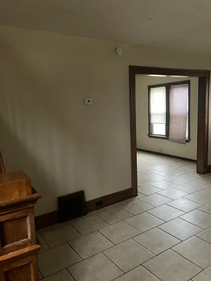 2139 18th St Sw - Photo 5 of 6