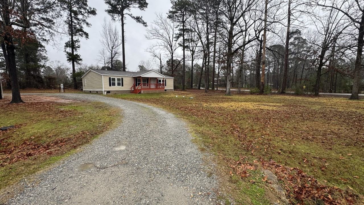 122 Curtis Rd - Photo 2 of 22