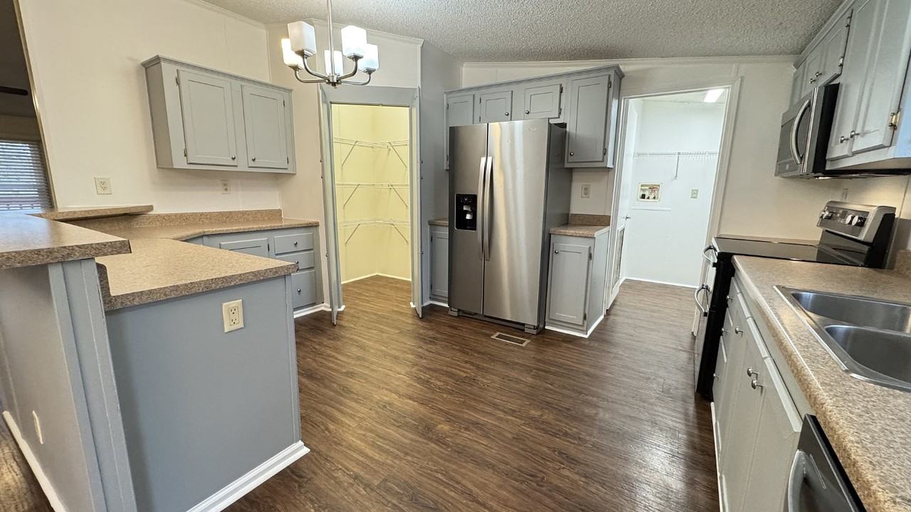 122 Curtis Rd - Photo 7 of 22