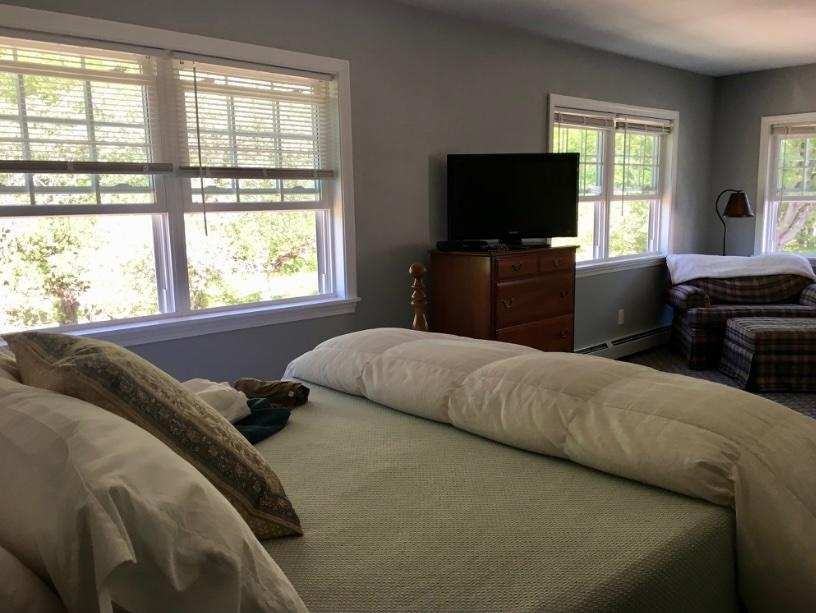 1143 Nh #1 - Photo 2 of 4