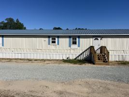 featured image of 15 Stedman Ln