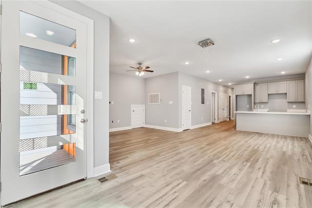 5459 Saint Claude Ave #5461 - Photo 4 of 13