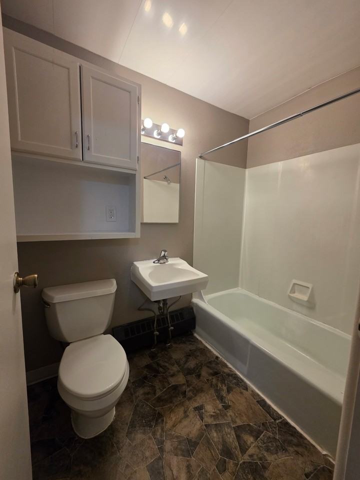 1624 8th St N #77 - Photo 3 of 15