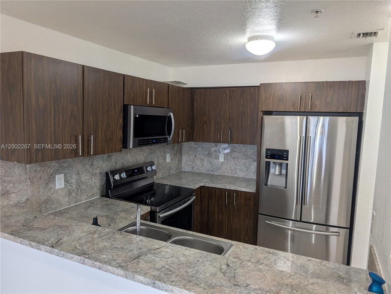 14146 Nw 17th Ave - Photo 3 of 23