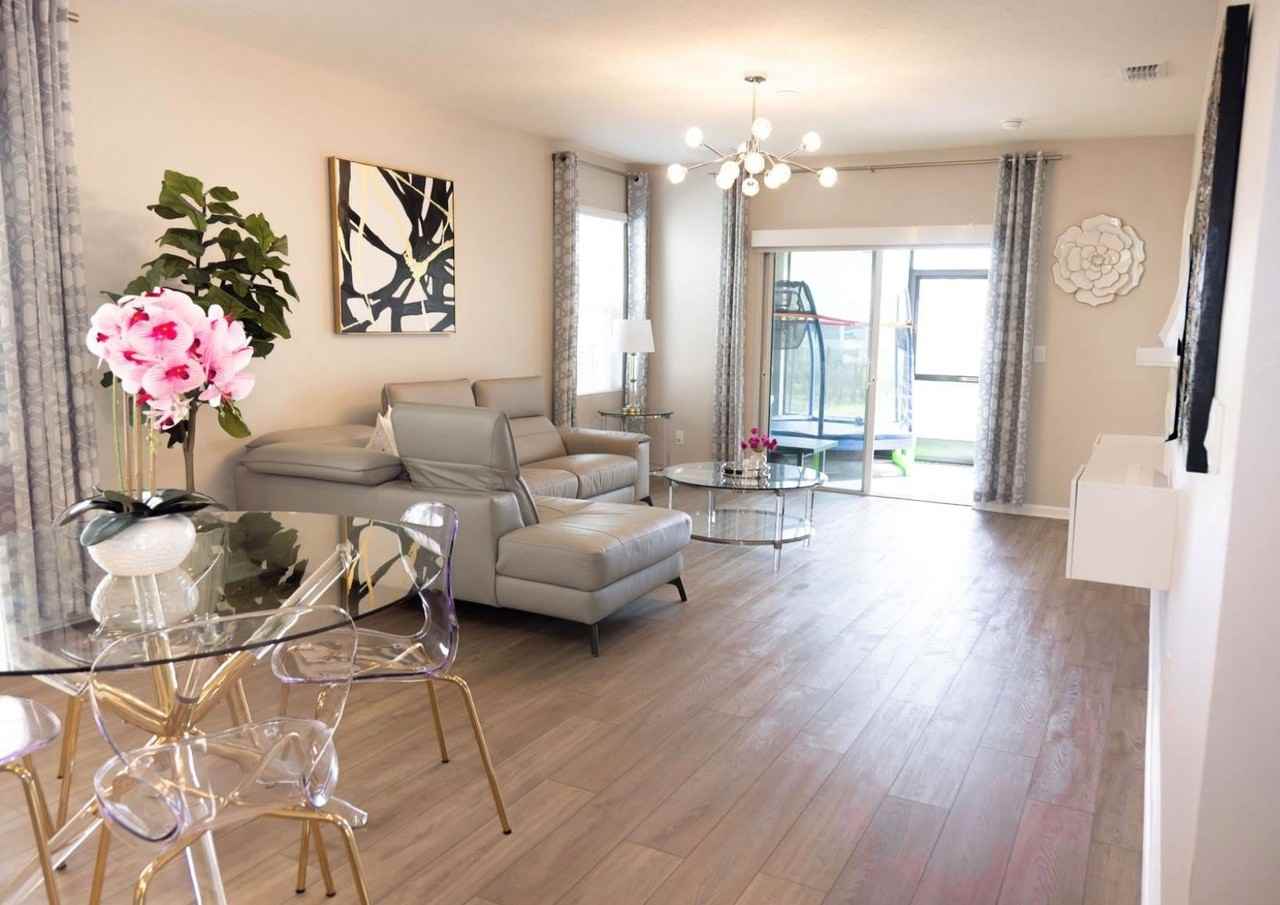 12306 Sw Nettuno Way - Photo 4 of 48