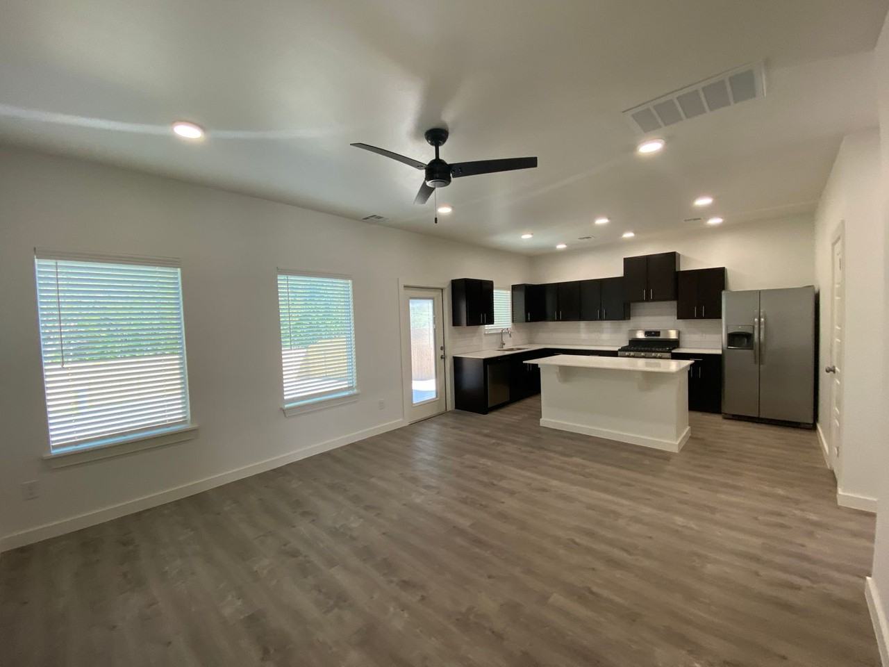 13512 Vinita Dr - Photo 7 of 25