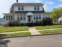 featured image of 1001 New Pear St