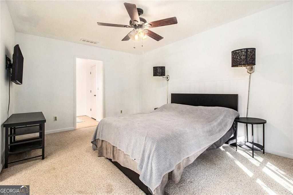 8212 Lullwater Ct - Photo 6 of 15