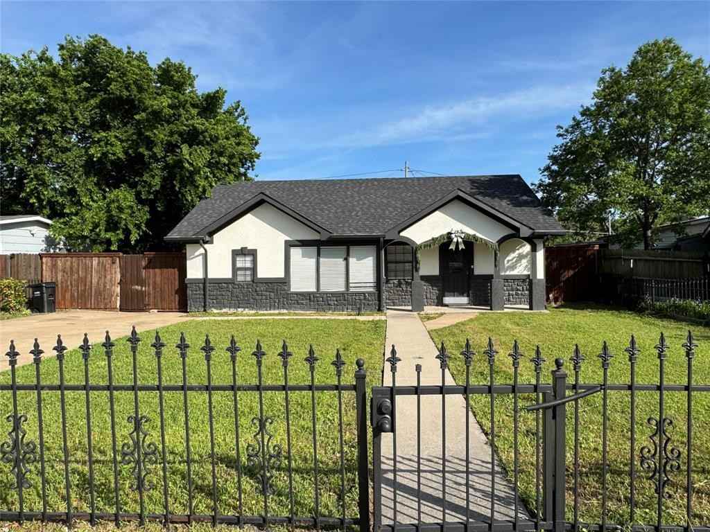 412 Willowbrook Dr - Photo 2 of 24