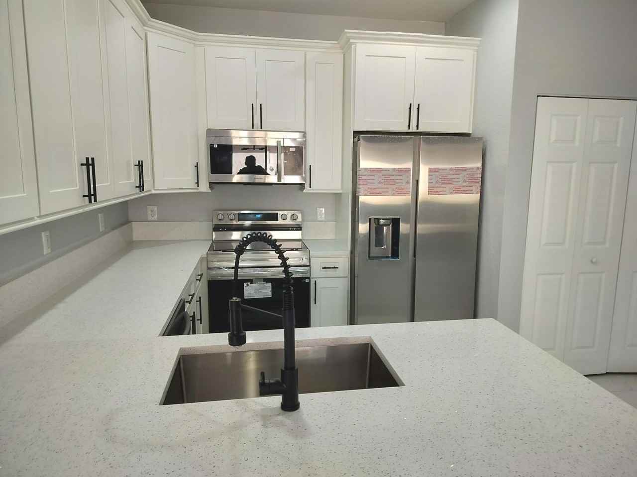 826 Middleton Dr Sw - Photo 2 of 30