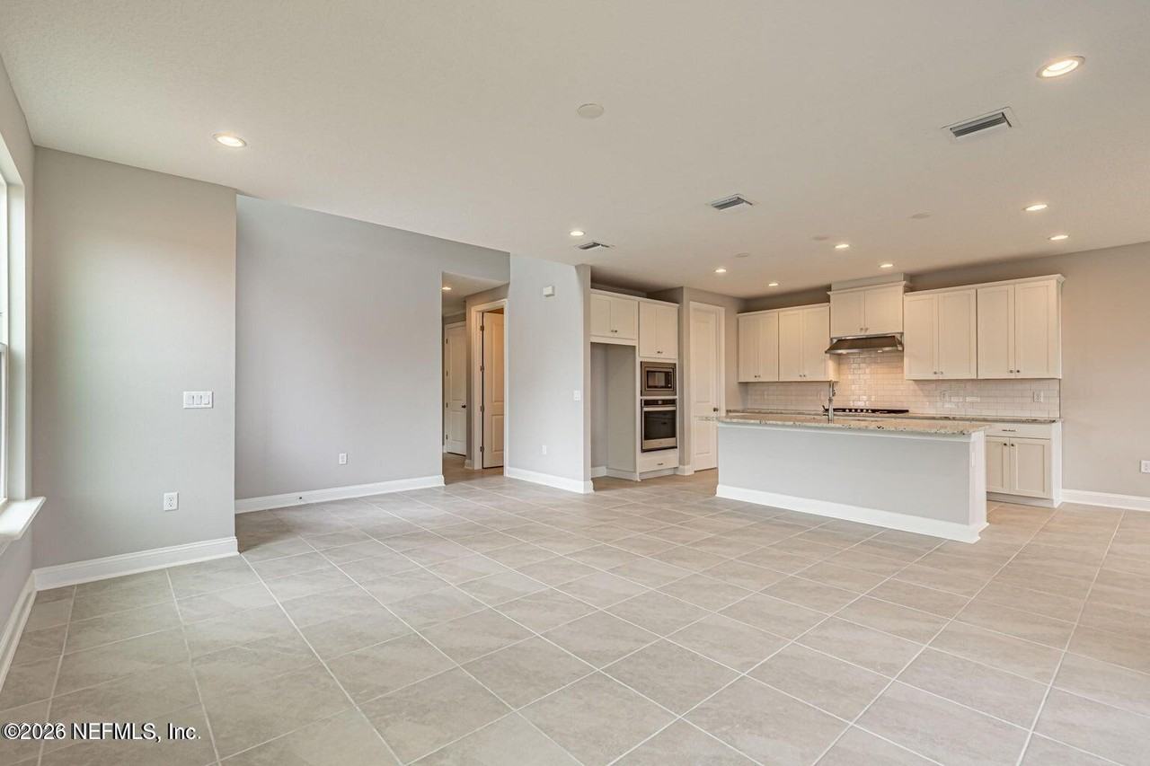 11371 Newtonian Blvd - Photo 3 of 21