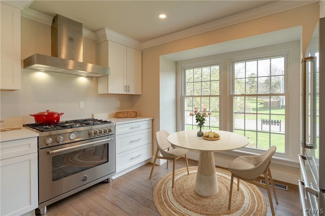 8116 Verbeck Dr - Photo 4 of 25