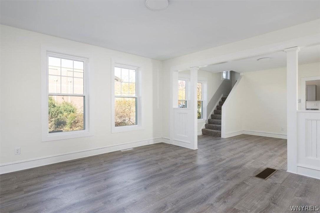 28L Olean St - Photo 3 of 14