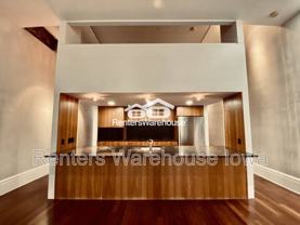 520 1/2 E Grand Ave - Photo 1 of 1