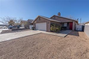 featured image of 3571 N Moore St