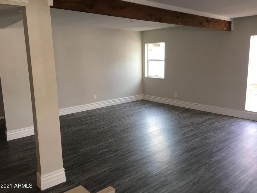 336 Bahia Ln S - Photo 4 of 24