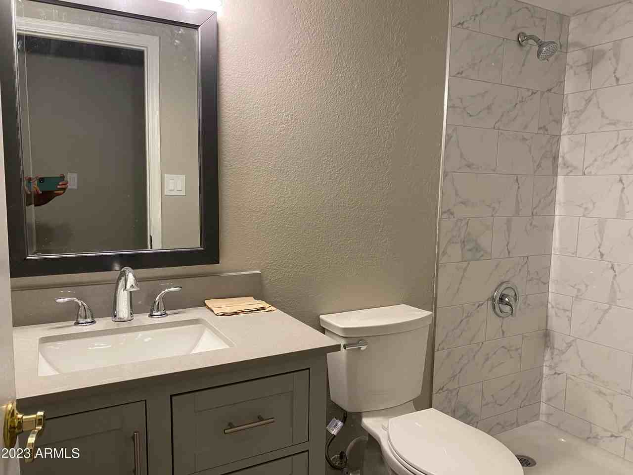 7024 W Morrow Dr - Photo 6 of 11