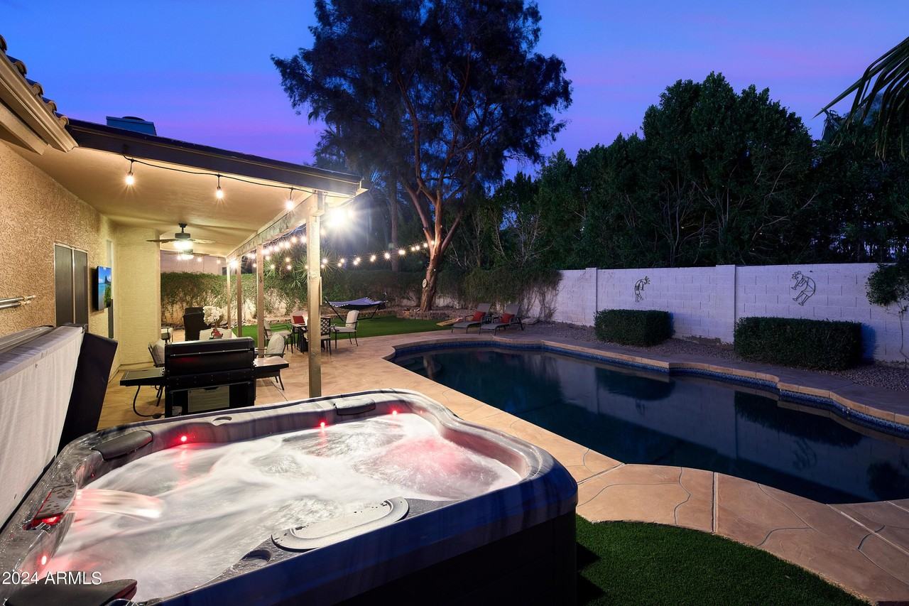 16407 N 50th St - Photo 2 of 50