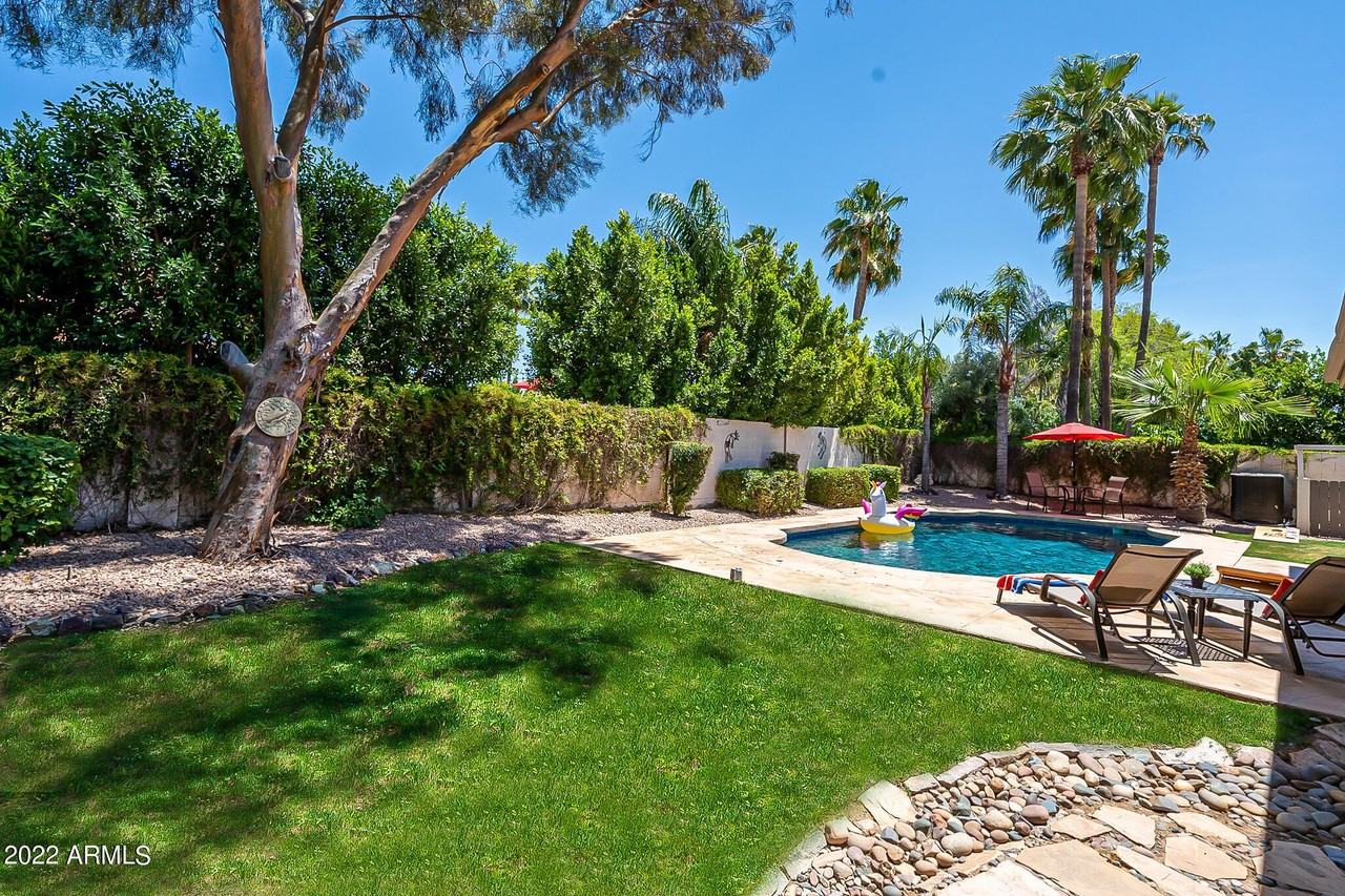 16407 N 50th St - Photo 4 of 50