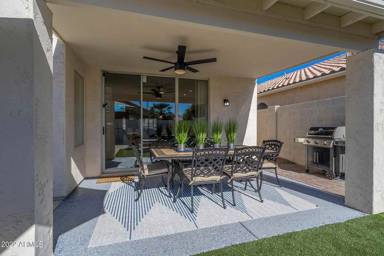 8661 E Gail Rd - Photo 3 of 49