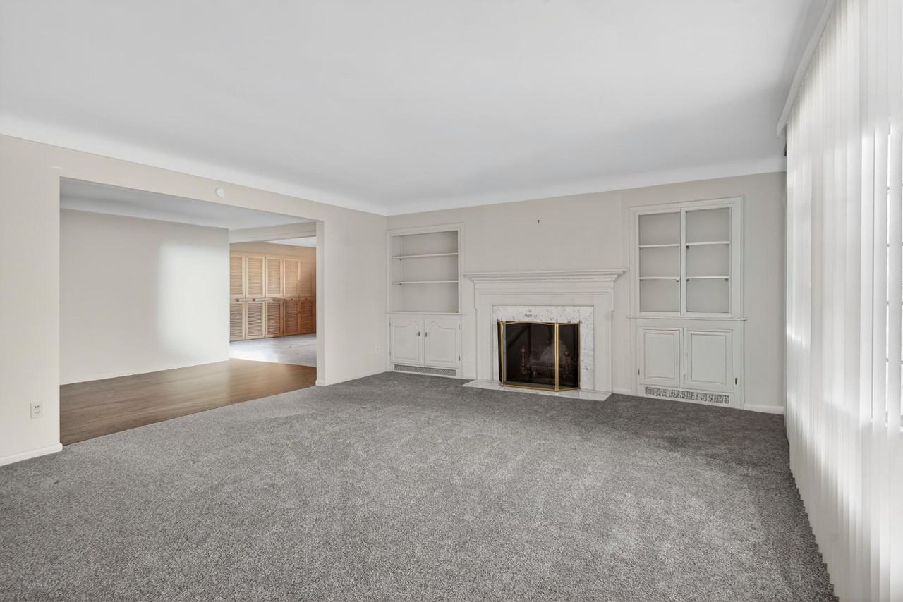 3845 Hillandale Rd - Photo 6 of 38