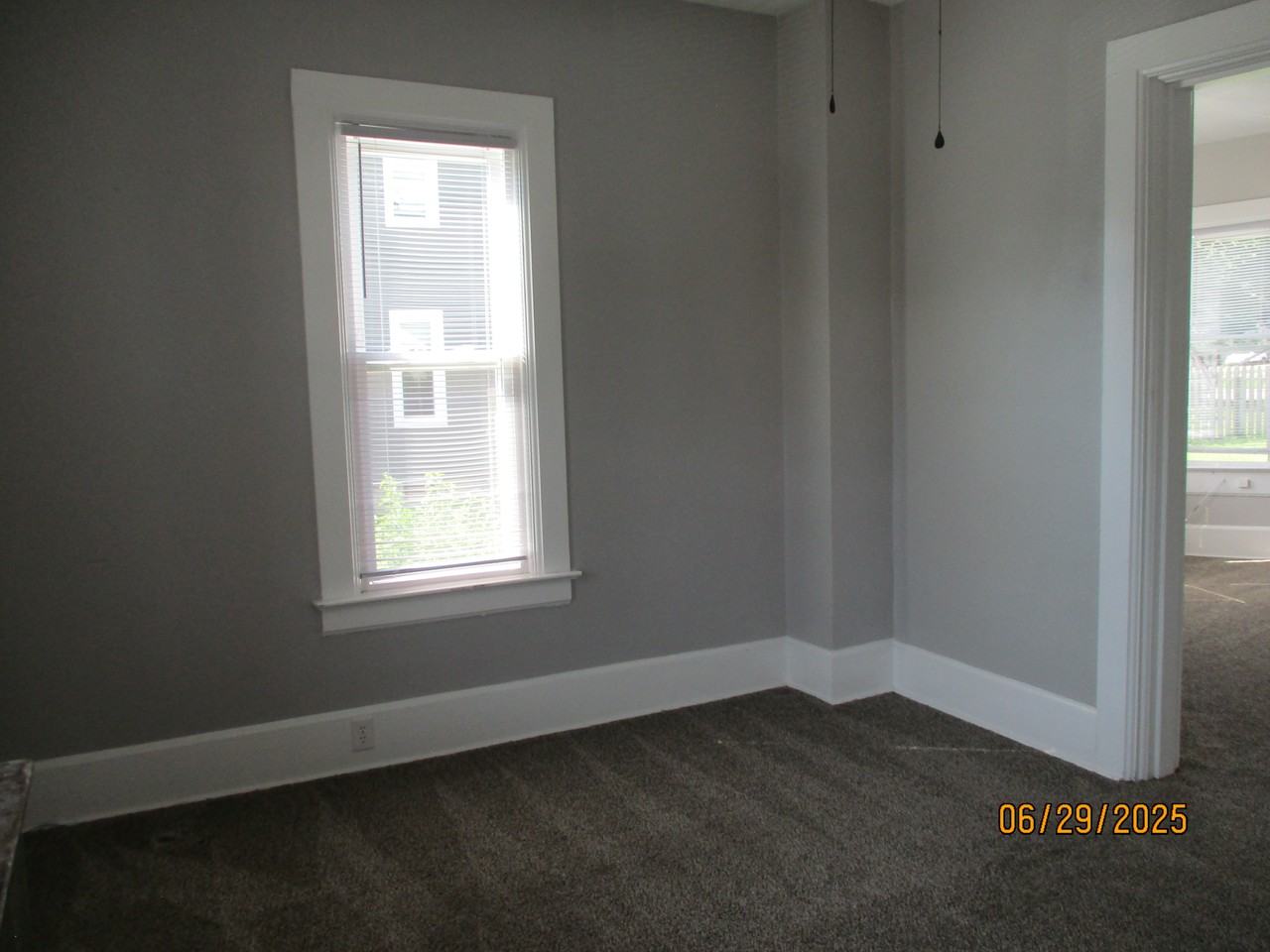 2515 Jackson St - Photo 2 of 16