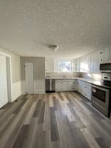 1116 N Royal Ave #2 - Photo 1 of 1