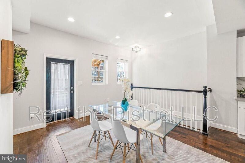 25 Todd Pl Ne - Photo 6 of 29