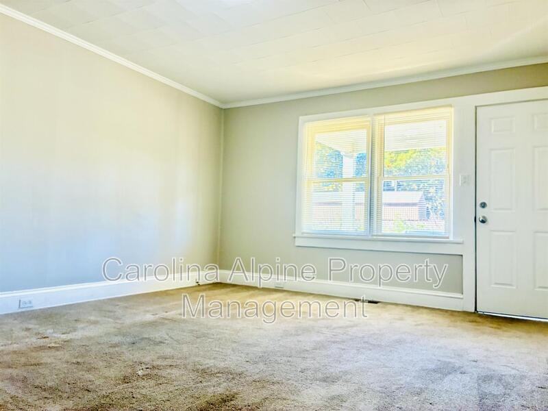 1011 Horton Ave - Photo 5 of 14