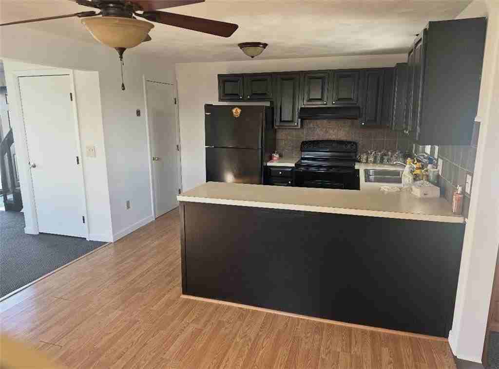 20 Pavilion Ct ##22 - Photo 2 of 9
