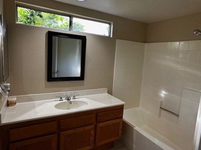 29267 Summerset Dr - Photo 3 of 4