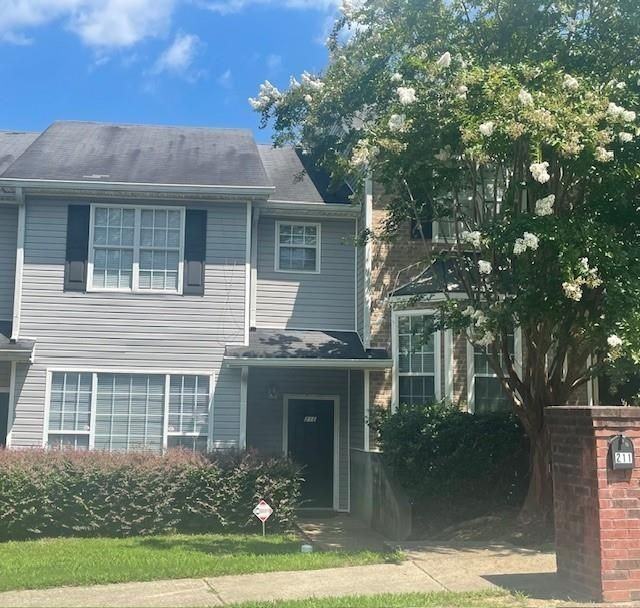 211 Odyssey Turn - Photo 2 of 25