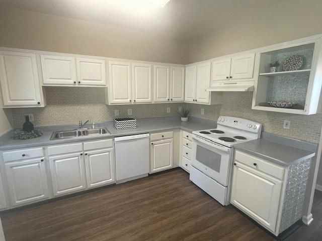 211 Odyssey Turn - Photo 6 of 25