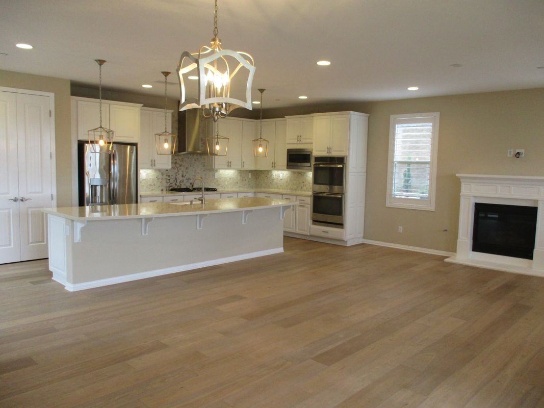 12 Farra St - Photo 5 of 23