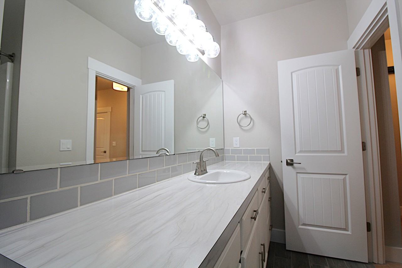 2271 E Powder River St - Photo 6 of 25