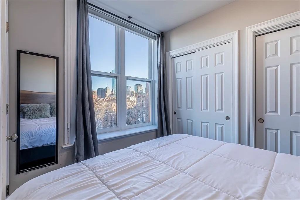 483 Beacon St #67 - Photo 4 of 10