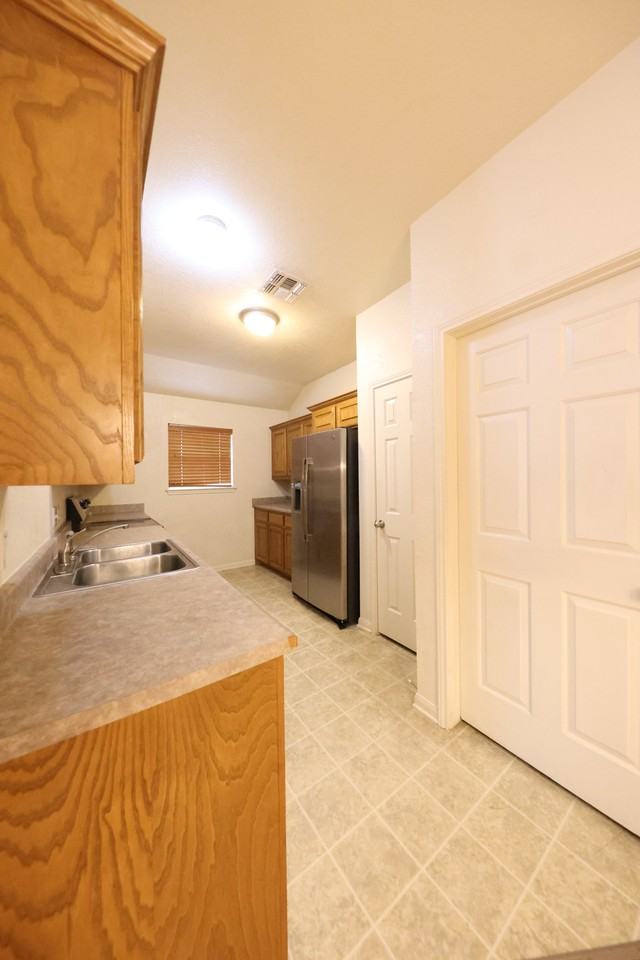 28 Bluebonnet Dr - Photo 5 of 18