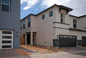 featured image of 3725 E Catalina Dr