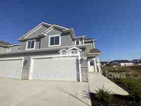 7000 Lake Ridge Ave #13 - Photo 1 of 1