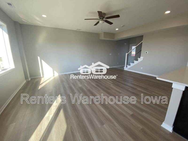 7000 Lake Ridge Ave #13 - Photo 3 of 17