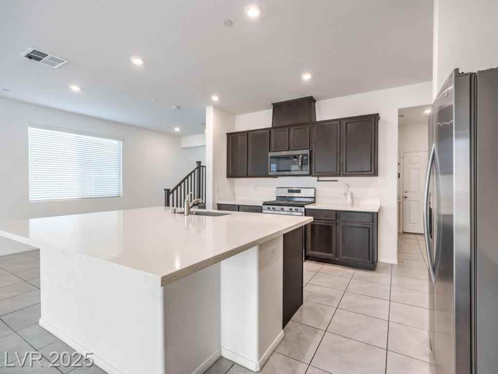 6130 Sinks Canyon Ave - Photo 2 of 38