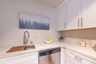 568 Vista Ave - Photo 1 of 1