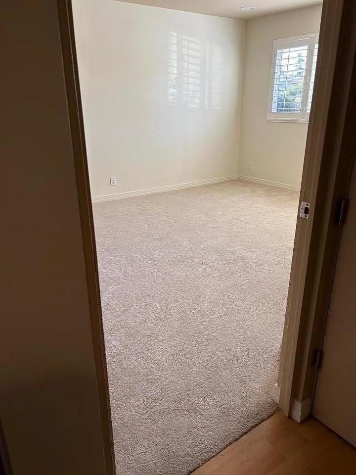 1855 Palm View Pl #123 - Photo 6 of 11