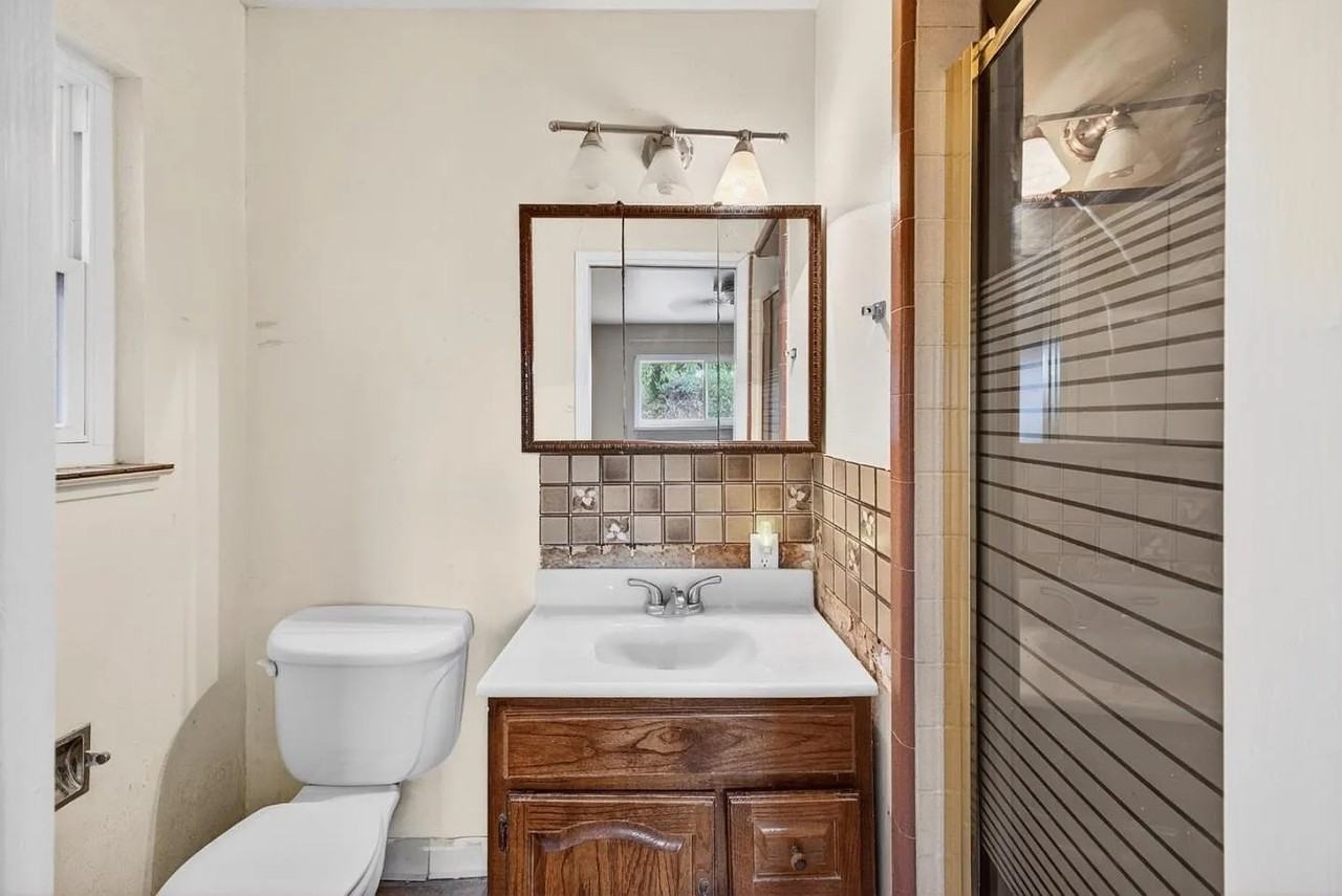 14705 E Hills Dr - Photo 3 of 26