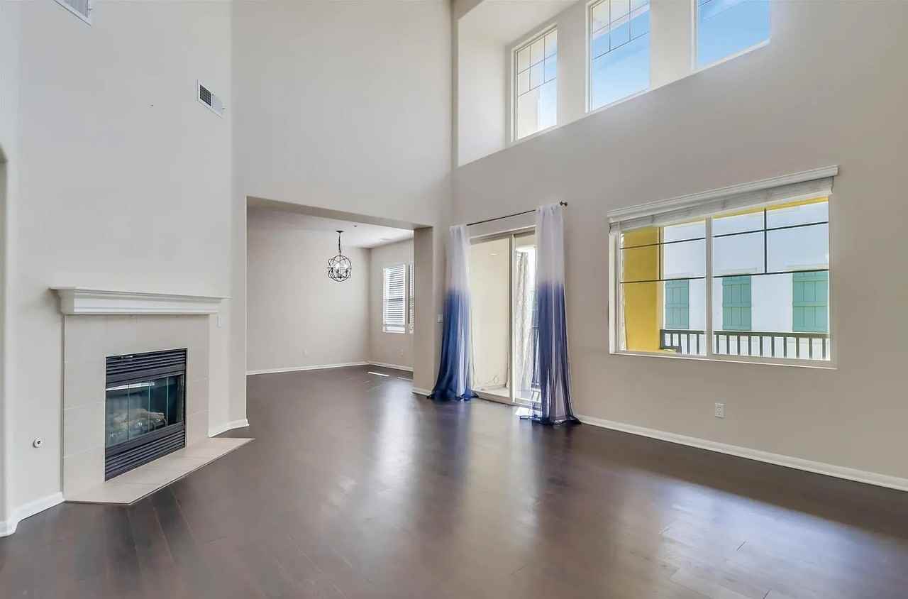 1721 Cripple Creek Dr #1 - Photo 3 of 26