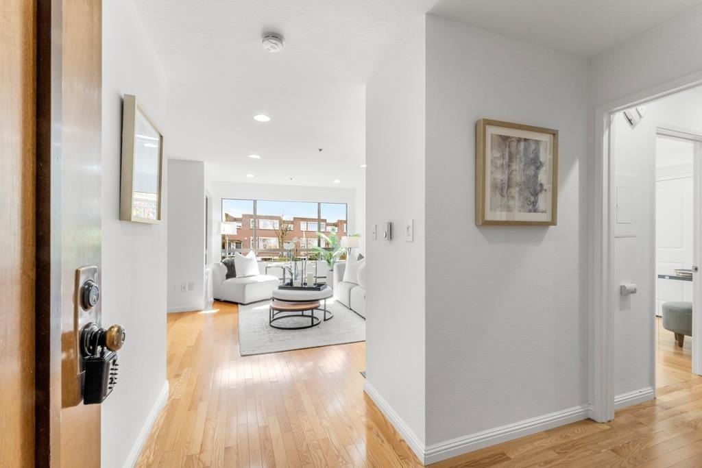 410 Sheridan Ave #1008 - Photo 3 of 26