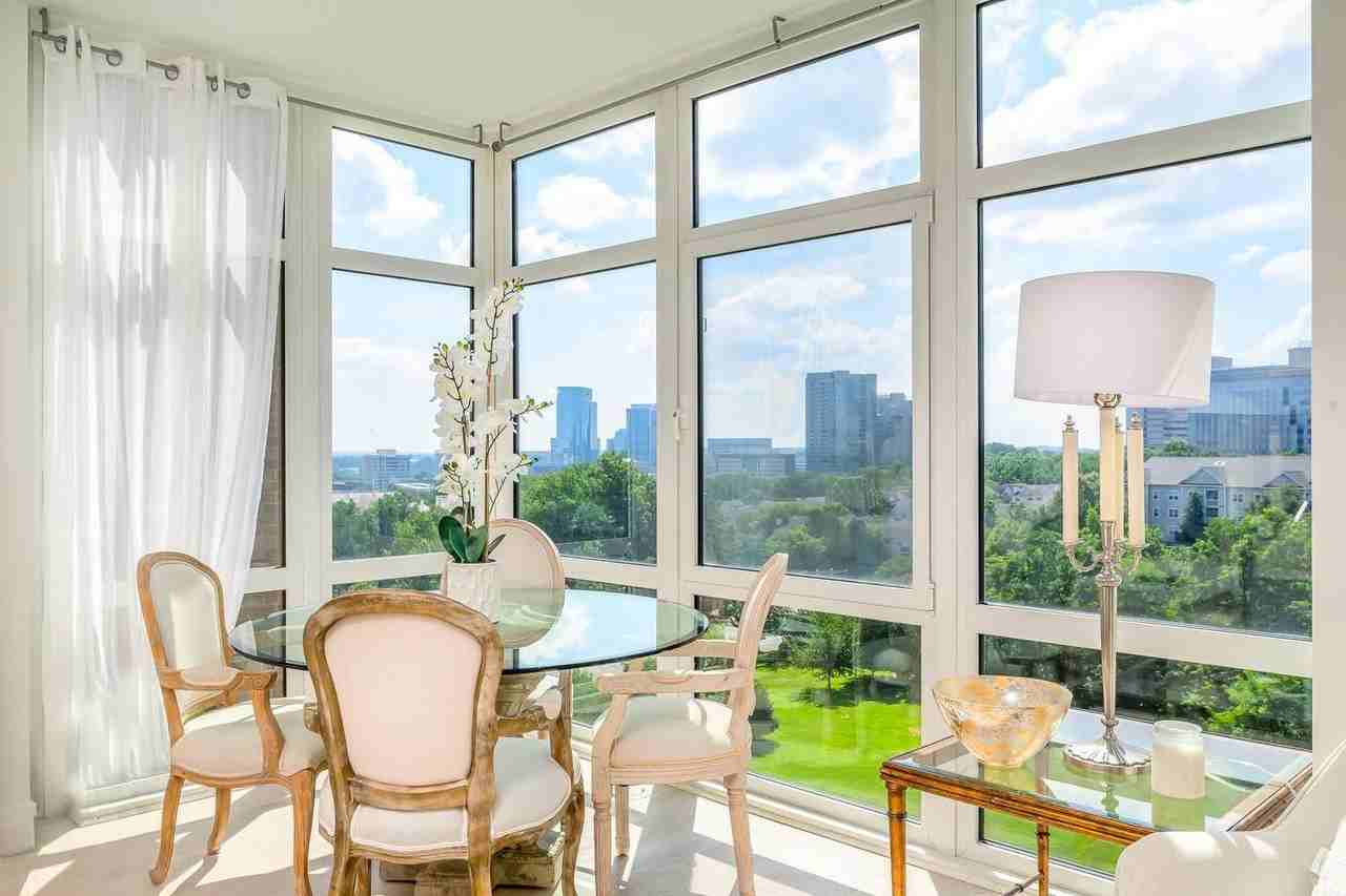 8220 Crestwood Heights Dr - Photo 7 of 33